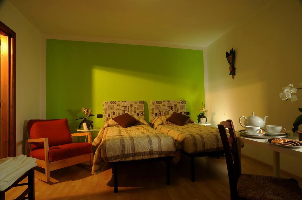 מלון Verrayes Maison Lombard חדר תמונה